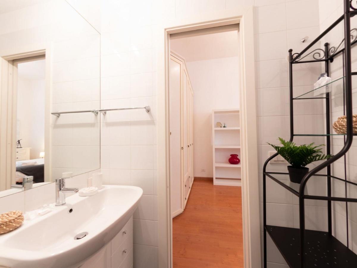 The Best Rent - Lovely One-Bedroom Apartment Near Villa Borghese Roma Dış mekan fotoğraf